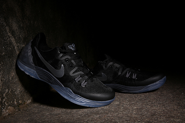 Nike Kobe 5 Black Silver Basketball Shoes